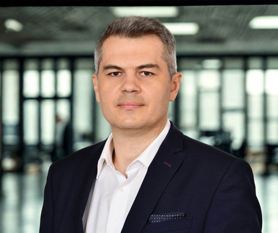 Gabriel Aldea, Director General Adjunct, Investimental